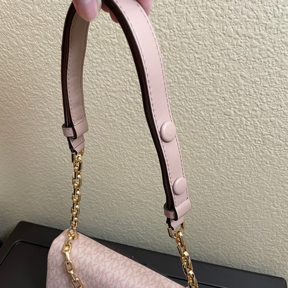 Michael Kors Cece Medium Shoulder Bag - Picture 14 of 15